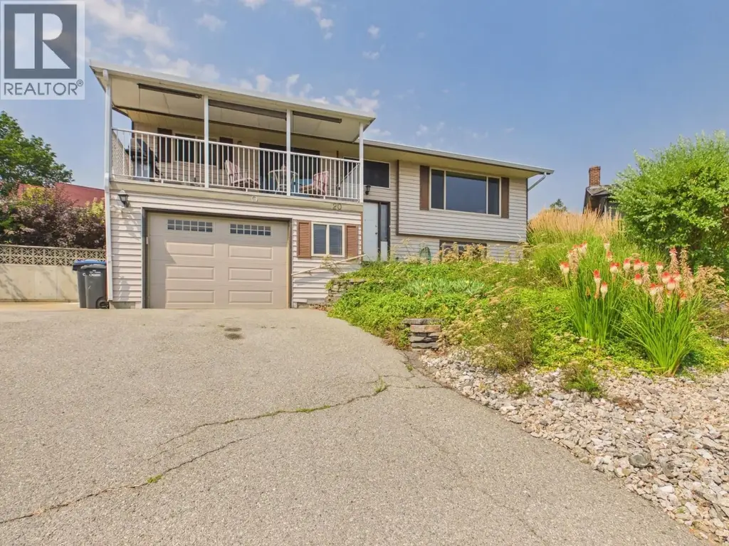 20 Santa Rosa Place, Osoyoos